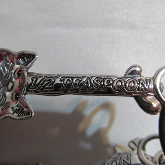 Ganz 4 Piece Metal Measuring Spoon Set Cats New in Box - Picture 10 of 14